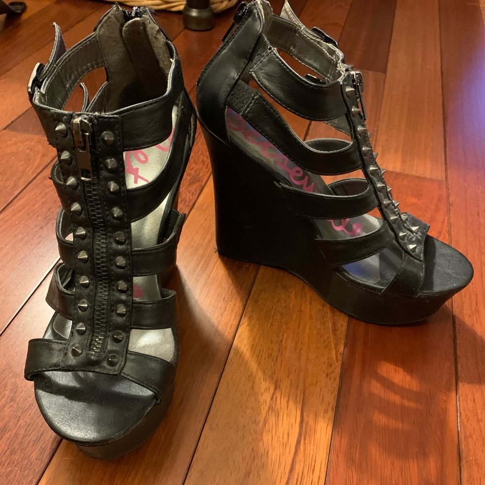 Betseyville studded spike wedge heels